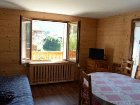 Appartement 4 pièces, 8 pers, centre Châtel, balcon exposé Sud/Est, garage, à 500m des remontées - FR-1-676-97